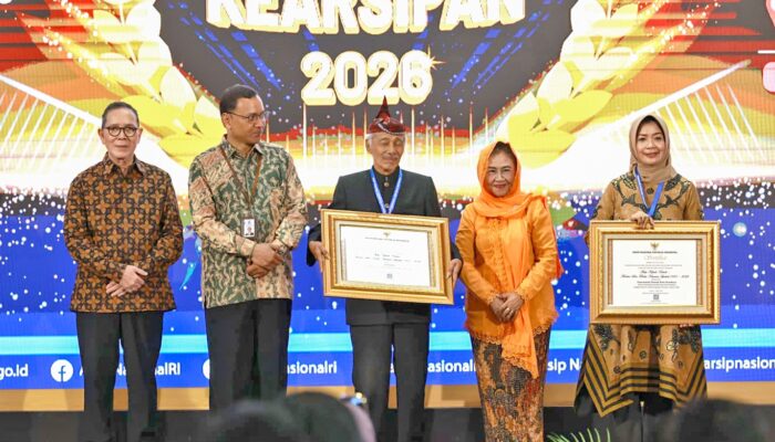 Arsip Kiprah Cak Kartolo Resmi Jadi Memori Kolektif Bangsa, Surabaya Raih Tiga Penghargaan Nasional Kearsipan 2026