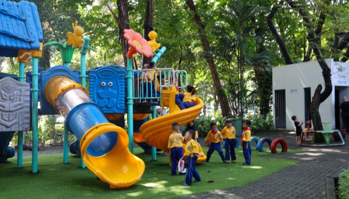 Wujudkan Standar Dunia, Masyarakat Apresiasi Kualitas Ruang Bermain Ramah Anak di Surabaya