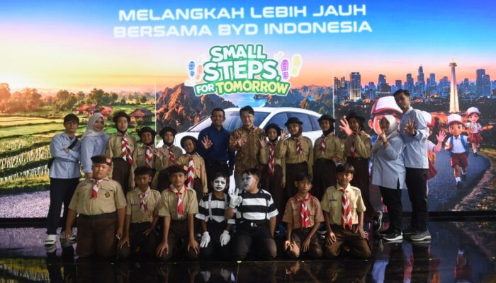 BYD Perluas Program Pendidikan “Small Steps for Tomorrow”, Setiap Kendaraan Terjual Bantu Sekolah di Indonesia