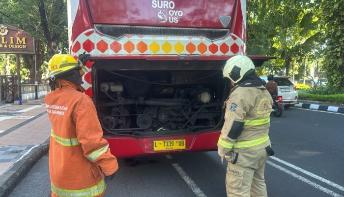 Dishub Surabaya Ungkap Penyebab Suroboyo Bus Keluar Asap di Raya Darmo