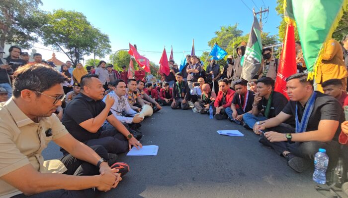 DPRD Surabaya Dukung Aspirasi Mahasiswa, Cak Yebe: Kritik adalah Bagian Demokrasi