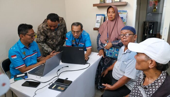 Kota Surabaya Uji Coba Perlinsos Digital, Ini Manfaatnya Bagi Penerima Bansos
