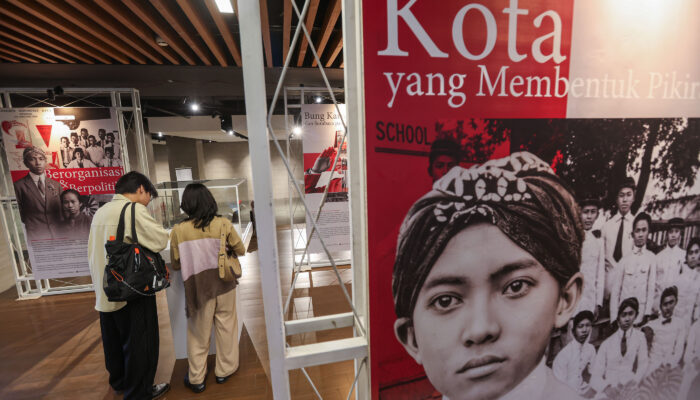 Jejak Bung Karno di Kota Pahlawan, Surabaya Hadirkan Pameran “Aku Arek Suroboyo” dan Luncurkan Buku Sejarah