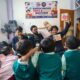 Dari Kampung ke Kelas Global, Program RICH Gratis Bahasa Inggris di Surabaya Bikin Anak Lebih Percaya Diri