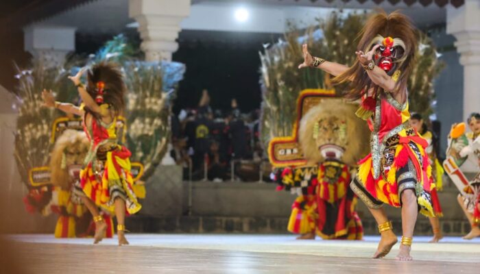 Bikin Bangga Surabaya, Reog Purbaya Raih Juara Nasional FNRP 2026