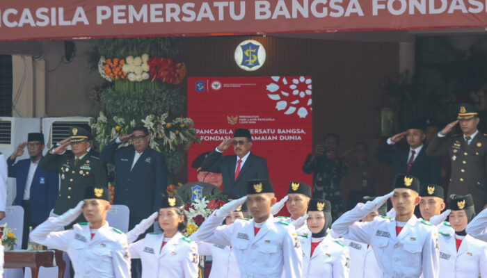 Pemkot Surabaya Gelar Upacara Hari Lahir Pancasila 2026, Wawali Armuji: Pancasila adalah Jangkar Moral Bangsa