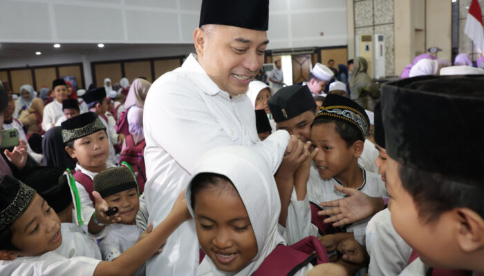 Santuni 1.500 Anak Yatim Lintas Agama, Surabaya Tegaskan Kepedulian Tak Mengenal Perbedaan