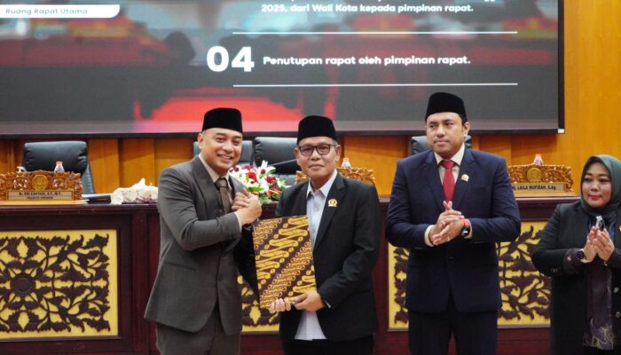 Pemkot Surabaya Bukukan SiLPA 2025 Rp516 Miliar, Wali Kota Eri: PAD 2026 On the Track