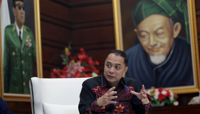 Optimalkan Kenyamanan Publik, Pemkot Surabaya Tertibkan Lahan Parkir dan Perketat Regulasi Perizinan