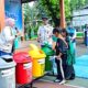 IDSurvey Edukasi 330 Siswa di Bidara Cina, Tanamkan Kepedulian Lingkungan Sejak Dini