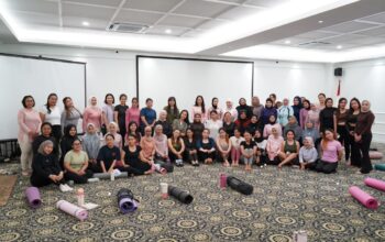 Mahalaya The Legacy dan Savaya Flow Hadirkan Candlelight Yoga, Dorong Gaya Hidup Sehat di Solo
