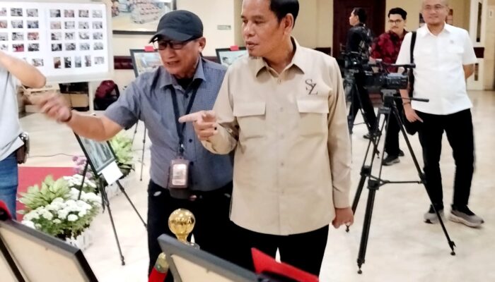 Sambut HUT RI ke-81, Ketua DPRD Surabaya Apresiasi Lomba Khas 17-an Insan Pers JUDES