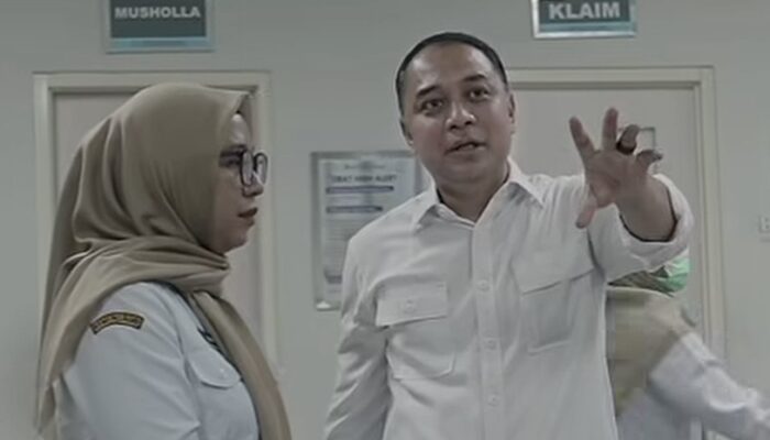 Wali Kota Eri Cek Lagi RSUD Soewandhie, Pelayanan IGD hingga Farmasi Mulai Berbenah