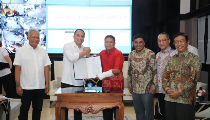 Wali Kota Eri Minta Direksi PAM Surya Sembada Percepat Aliran Air Bersih hingga ke Kampung