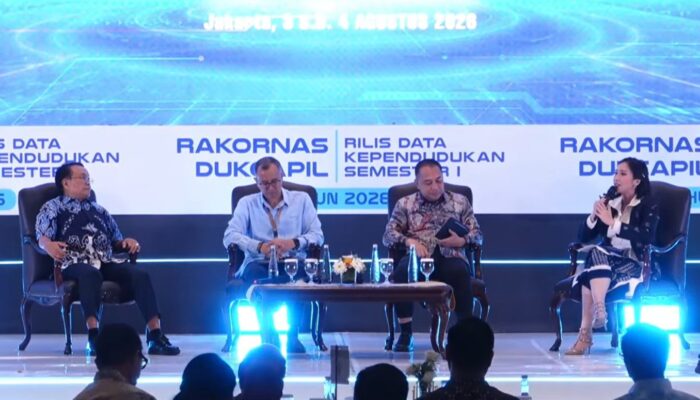 Satu Data Surabaya Berbasis NIK Buktikan Dampak Nyata, Kemiskinan hingga Pengangguran Turun