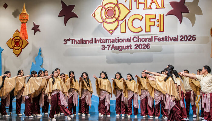 Paduan Suara One Voice Spensabaya Harumkan Surabaya, Raih Empat Penghargaan di Thailand