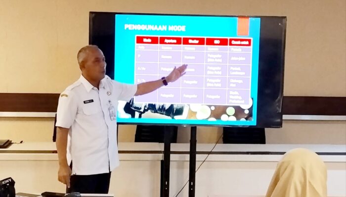 Tingkatkan Kualitas Dokumentasi Publik, Sekretariat DPRD Surabaya Gelar Mini Workshop Fotografi